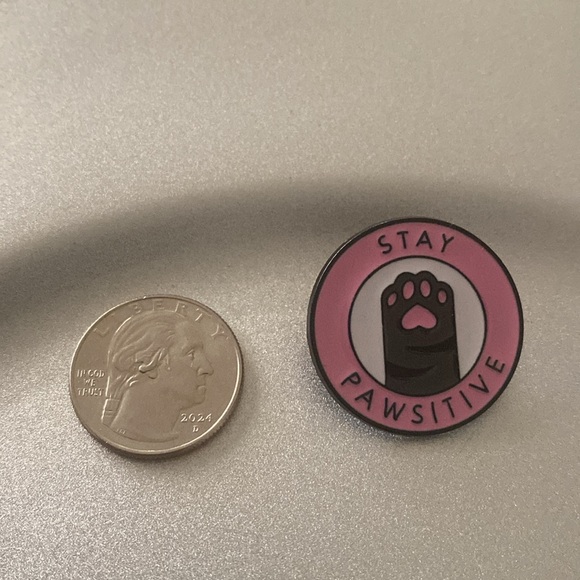 Cat Brooch Pin | Stay Pawsitive - Picture 3 of 5